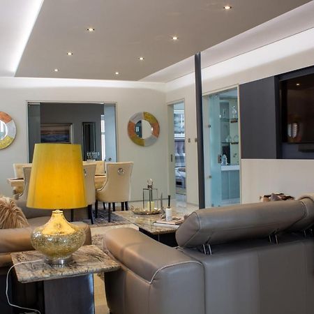 Liberty At Utopia Penthouse By Mgroupsa Swansea Bagian luar foto