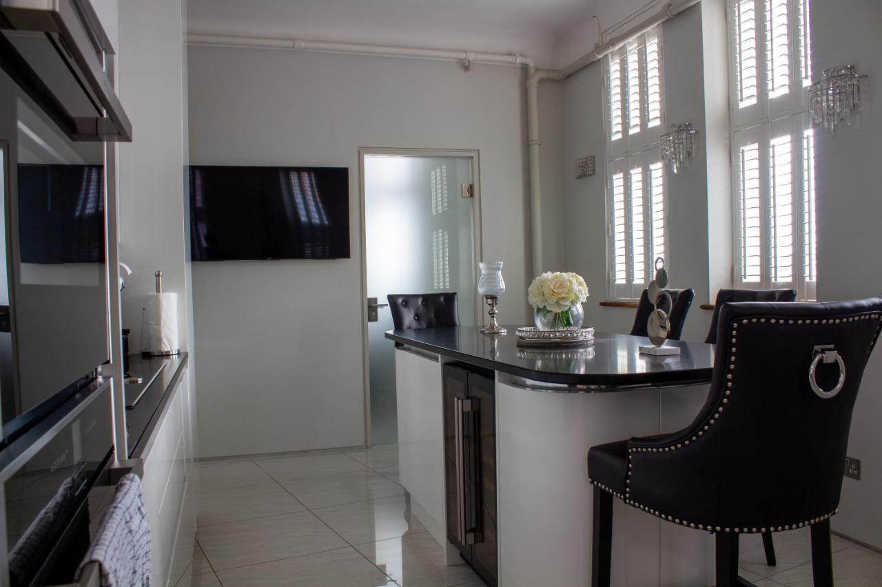 Liberty At Utopia Penthouse By Mgroupsa Swansea Bagian luar foto